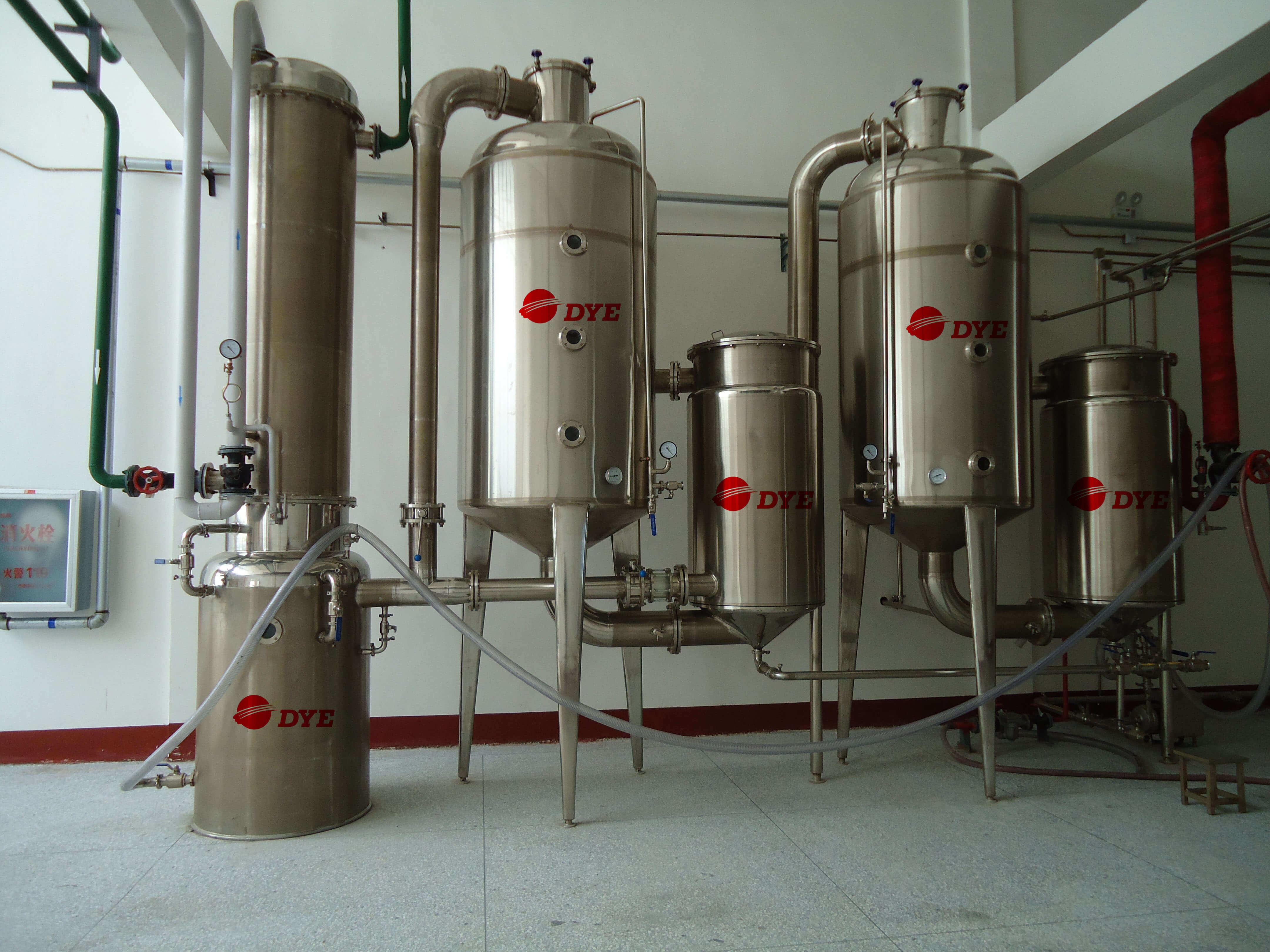 Multifunctional Energy Saving Double-effect Medicine Food Concentrator DYE Concentration Equipment