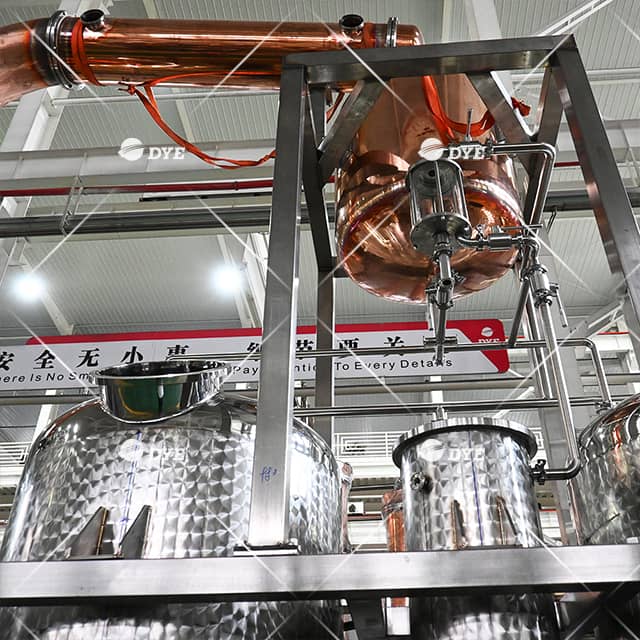 Vacuum Distiller Spirit Distillation Equipment Stainless Steel +Copper Vacuum Distillation High Quality Vacuum Still for Sale