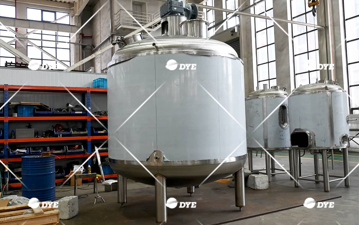 Mixing Tanks