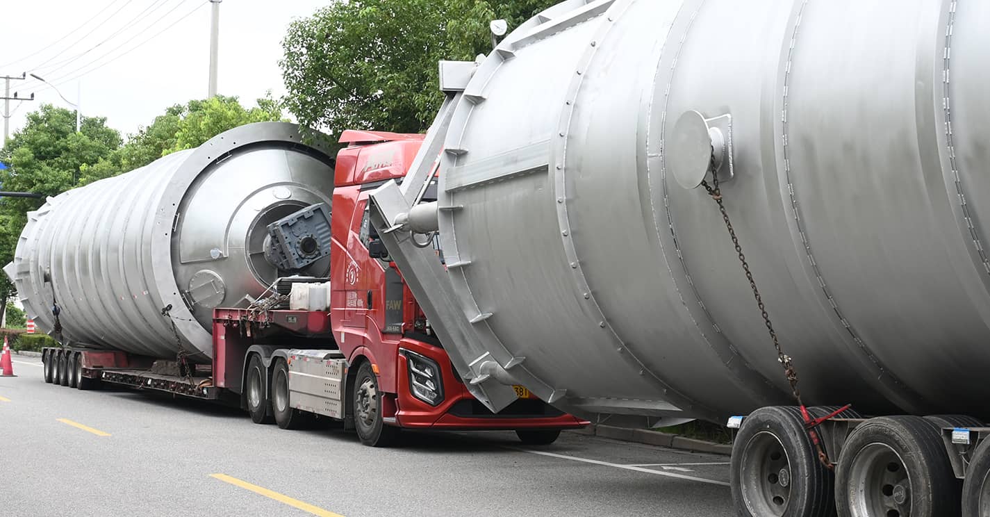 Chemical Giant Mixing Tank