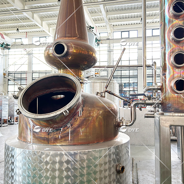 200L Multifunctional Distillation Equipment Electric Heating Still