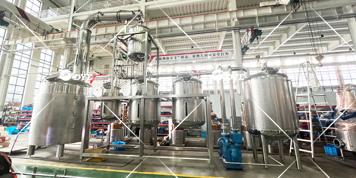 Vacuum Distillation Equipment